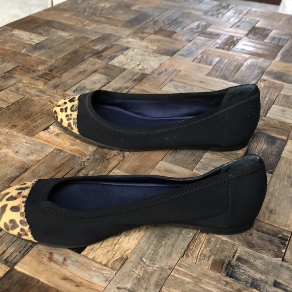Jack Rogers Bree Stretch Black Cheetah Flats - Picture 8 of 10